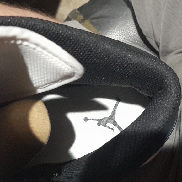 Air jordan 1 Mid - Picture 7 of 9